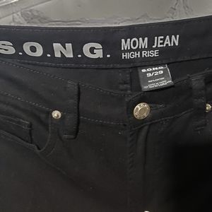 Song High Rise Mom Jeans 
